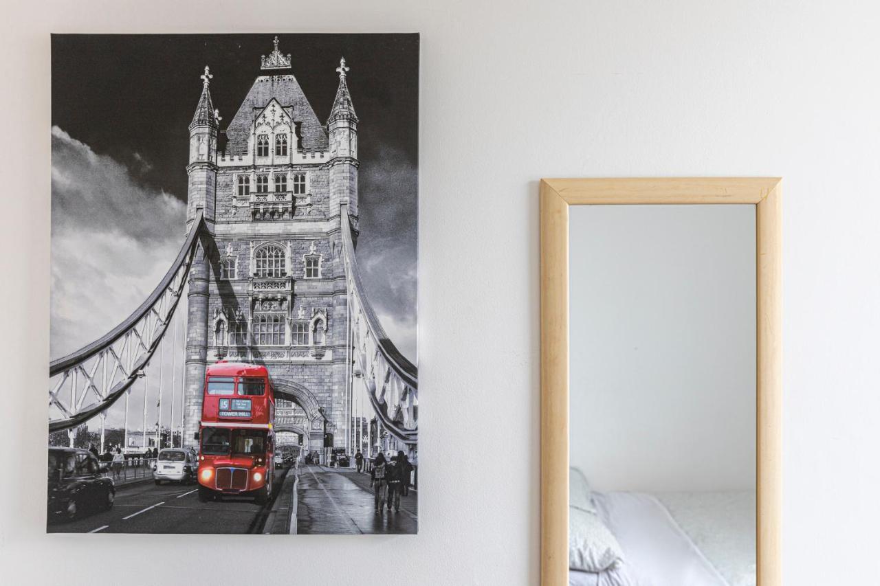 Tower Bridge Accommodations - 11 London Exteriör bild